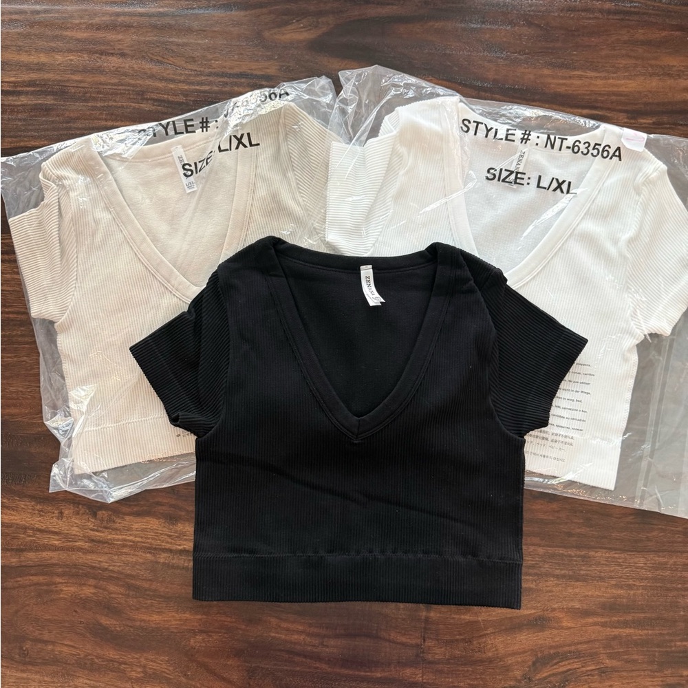 Zenana Ribbed V-Neck Crop Tops